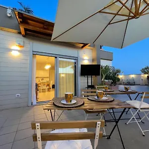 Apartament Kleos, Bari